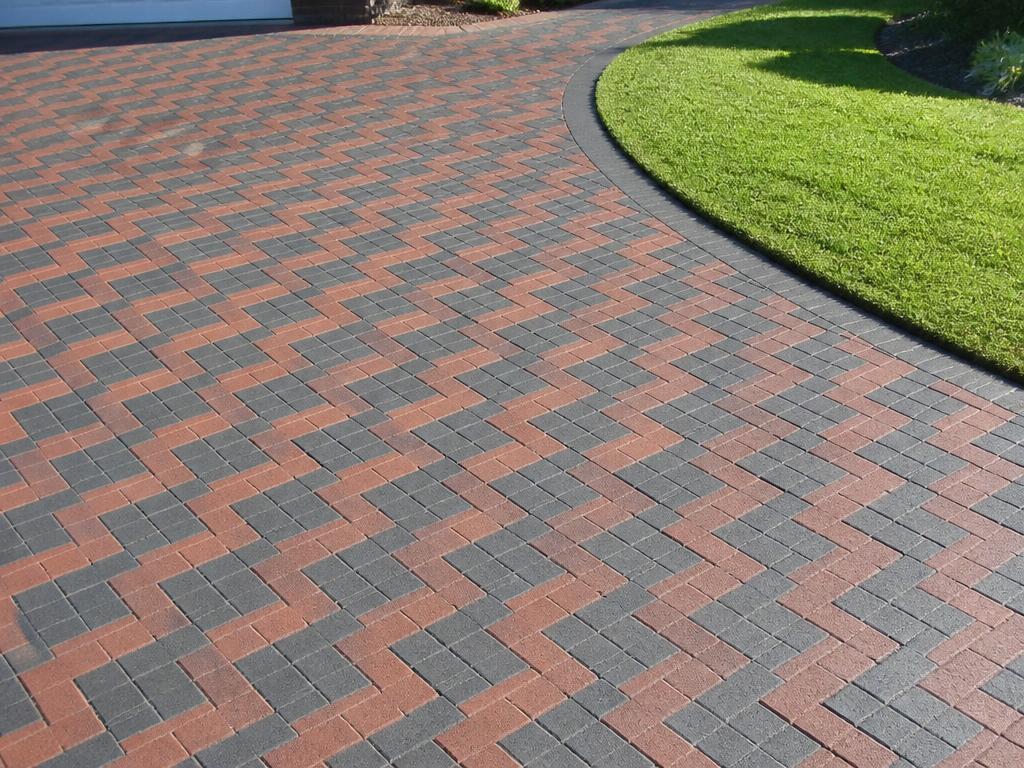 45° Herringbone paver pattern — Charcoal grey / burnt brick